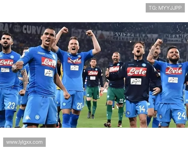 那不勒斯友谊赛半场1-1战平卡塞塔纳 波利塔诺破门瓦诺建功